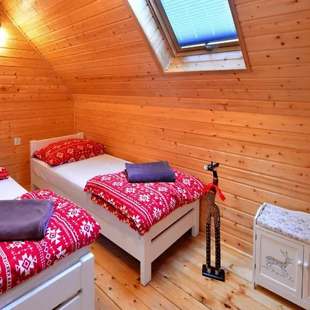 Cottages, Close To The Beach, Ustronie